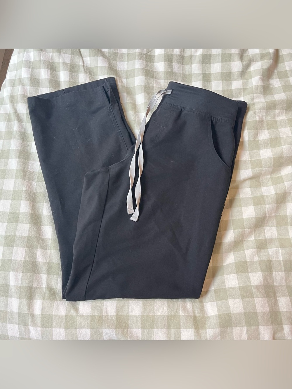FIGS Black Kade Cargo Straight Leg Scrub Pant